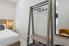 Alexia Seaview Apartments