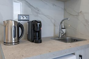 Alexia Seaview Apartments