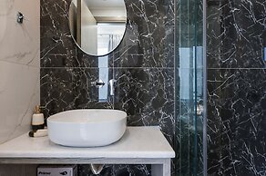 Alexia Seaview Apartments