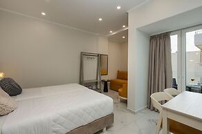 Alexia Seaview Apartments