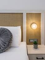 Alexia Seaview Apartments