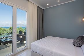 Alexia Seaview Apartments