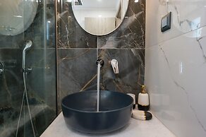 Alexia Seaview Apartments