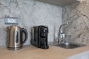 Alexia Seaview Apartments