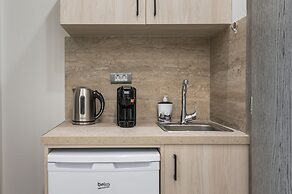 Alexia Seaview Apartments