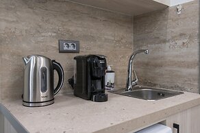 Alexia Seaview Apartments