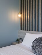 Alexia Seaview Apartments