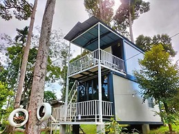 Resort D'Rumah Bonda River View