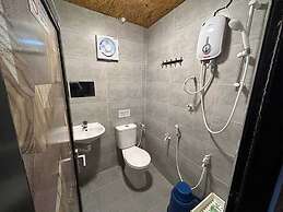 Resort D'Rumah Bonda River View