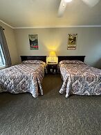 Carlton Marion Inn