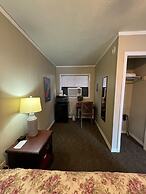 Carlton Marion Inn