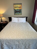 Carlton Marion Inn