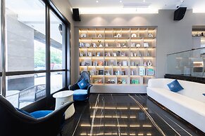 shenzhenshijinyuehuayuanjiudian