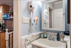 The Artist Studio Loft Inc