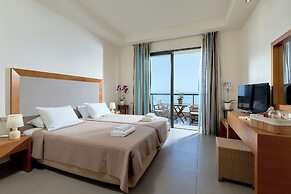 Creteco Hotel & Suites