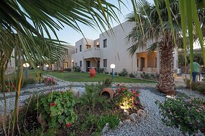 Creteco Hotel & Suites