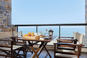 Creteco Hotel & Suites