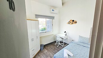 The Lemon Tree Hostel