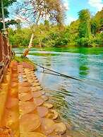 Baan Pak Rim Kuaen Resort