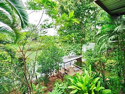 Baan Pak Rim Kuaen Resort