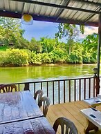 Baan Pak Rim Kuaen Resort