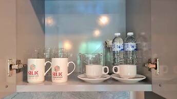 B406 - Pool View One Bedroom to Ao Nang Beach