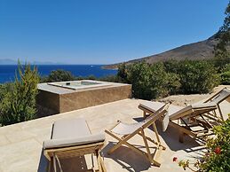 Tilos Villa