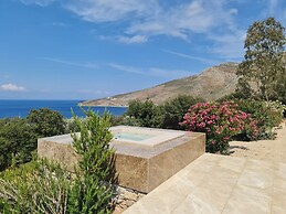 Tilos Villa