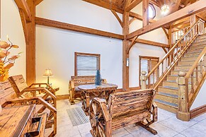 Lakefront Gem on 32-acre Lot in Angleton!