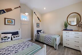 Jersey Girl 5 Bedroom Home by RedAwning