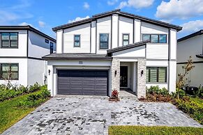 Orlando's Best Escape Residence At Paradiso Grande Resort 5 Bedroom Ho