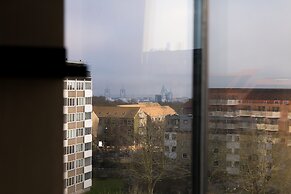 Daniel & Jacob's urban studios and boutique apartments