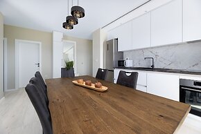 Stunning 2-bed Apartment in Kastela