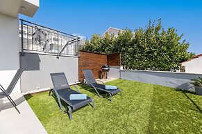 Stunning 2-bed Apartment in Kastela