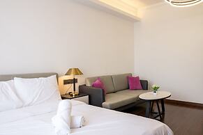 Agile Sky Residence Studio by SobenHomes