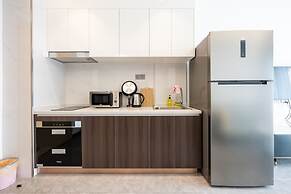 Agile Sky Residence Studio by SobenHomes