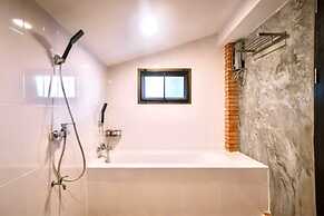 Nomads Riverside Chiangmai