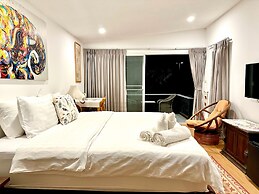 Nomads Riverside Chiangmai