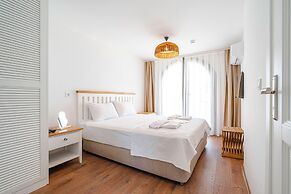 Alacope Alaçatı +12