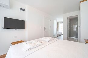 Alacope Alaçatı +12