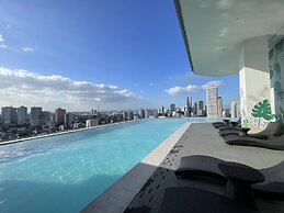 Hotel A and A Quezon City powered by Cocotel