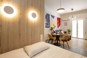 The Modern Studio by GHH