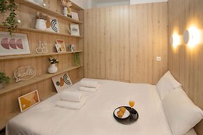 The Modern Studio by GHH