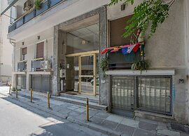 The Modern Studio by GHH