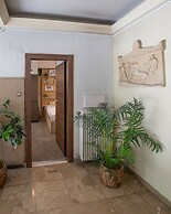 The Modern Studio by GHH