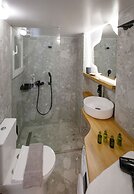 The Modern Studio by GHH