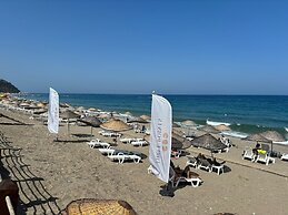 Three Points Hotel  (Non Alcoholic)