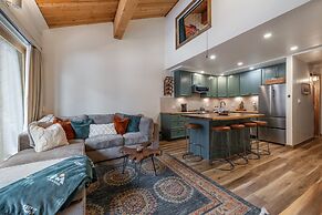 Only Northstar Village Adjoining Condos by Sierra Getaways