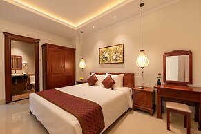 Iris De Villa Hoi An