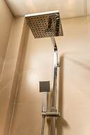 Iris De Villa Hoi An